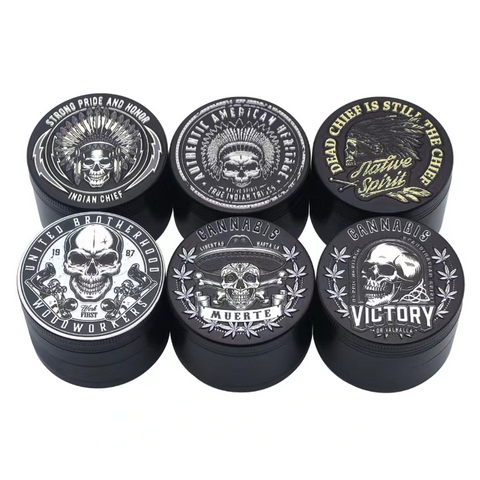 Black And White Skulls Grinders, 55 x 45 mm, 4 parts, Random Design